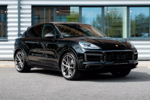 Porshe Cayenne